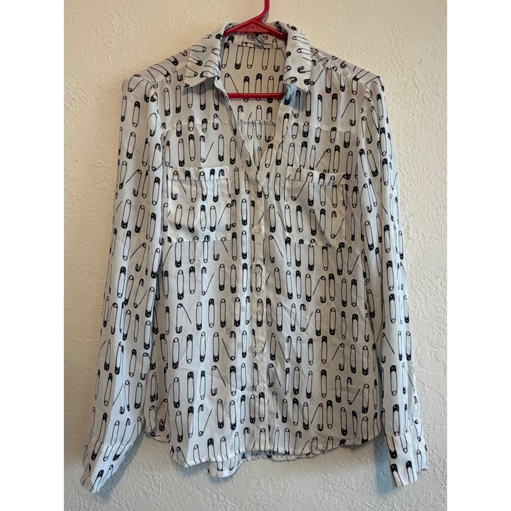 Express The Portofino Shirt Slim Fit White Black Safety Pin Print Blouse Small